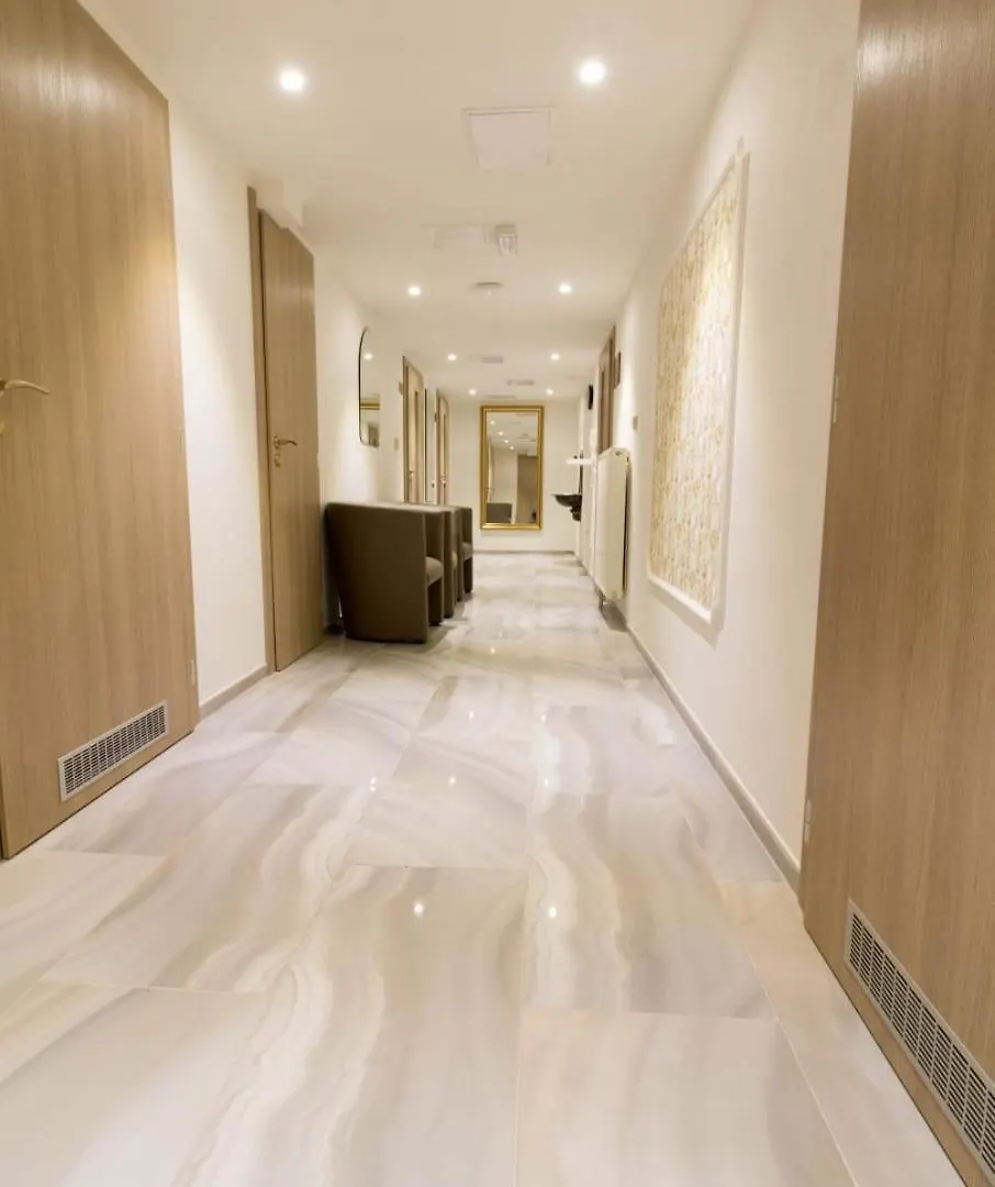 Hotel Praga Karlovy Vary 0*,  Repubblica Ceca