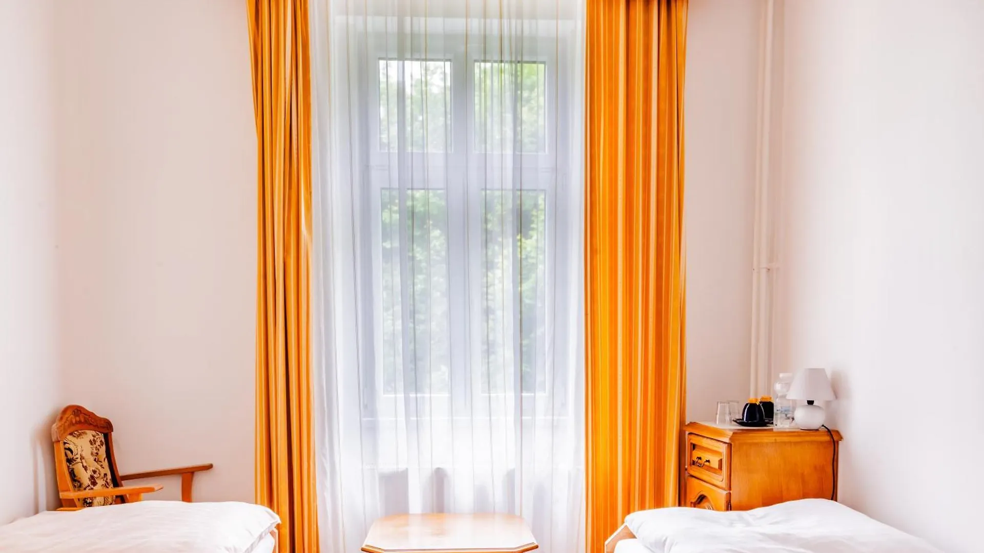 Hotel Praga Karlovy Vary 0*,